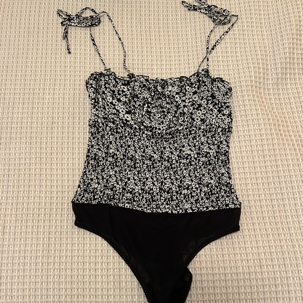 Free people bodysuit size small
